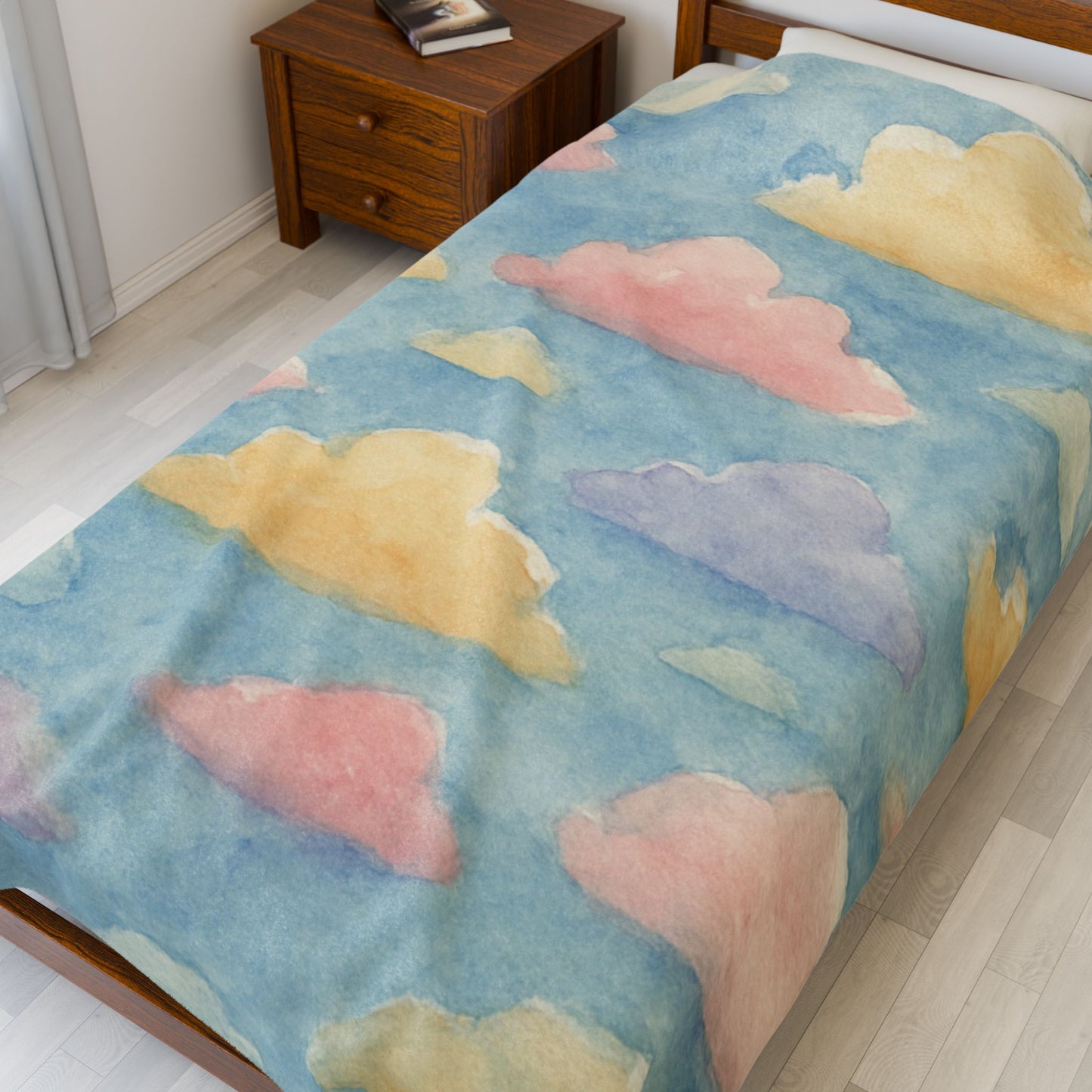 Rainbow Cloud Watercolor Plush Blanket – Soft Velveteen Throw for Kids’ Rooms & Nurseries