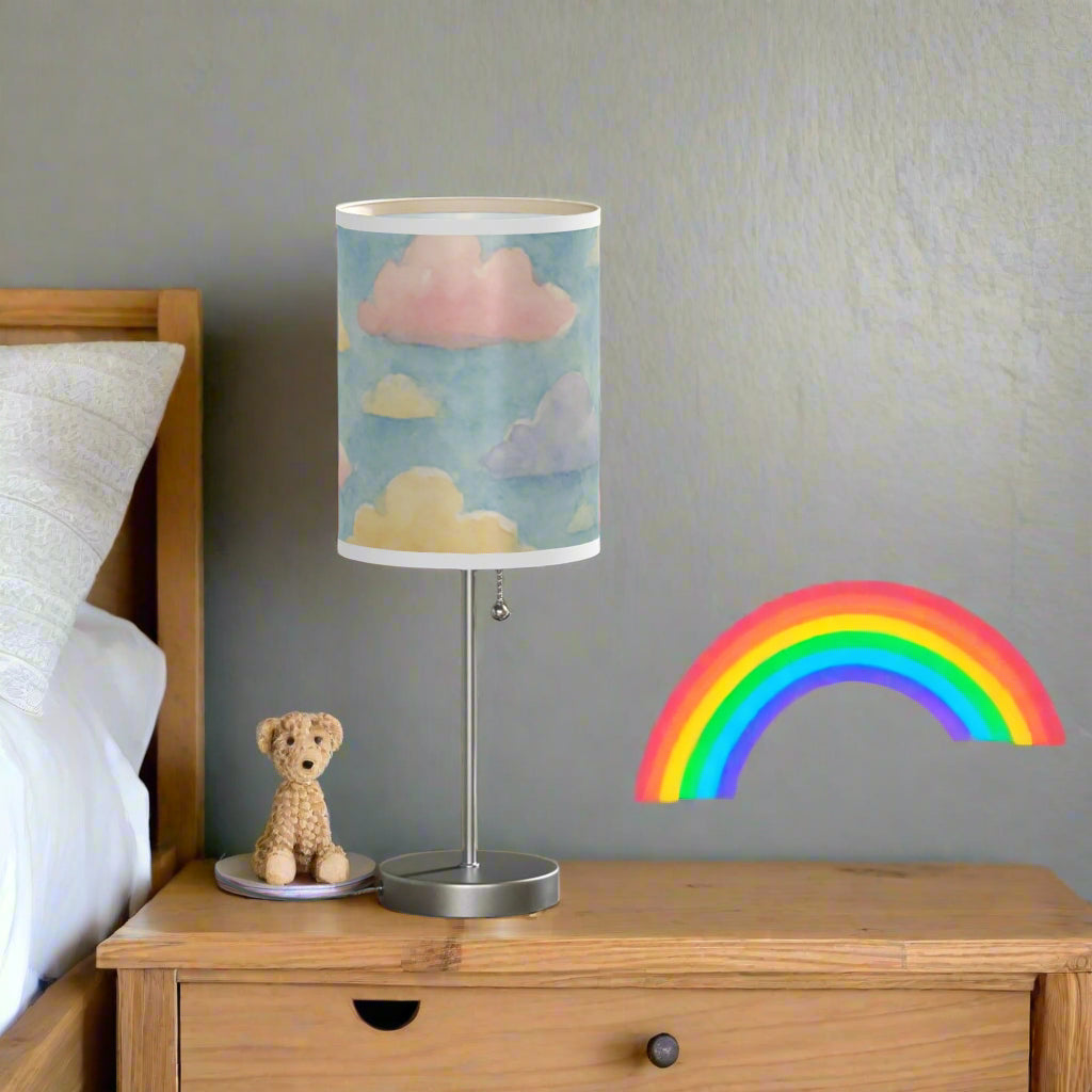 Compact bedside table lamp with dreamy cloud design